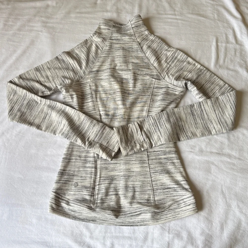 Lululemon Outrun the Elements 1/2 Zip Space Dye Camo White Silver Spoon✨